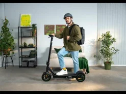 3 Advance elektrische step black*Acer New