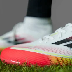 F50 League FG MG Mid voetbalschoenen heren cloud white core black solar yellow*adidas Hot