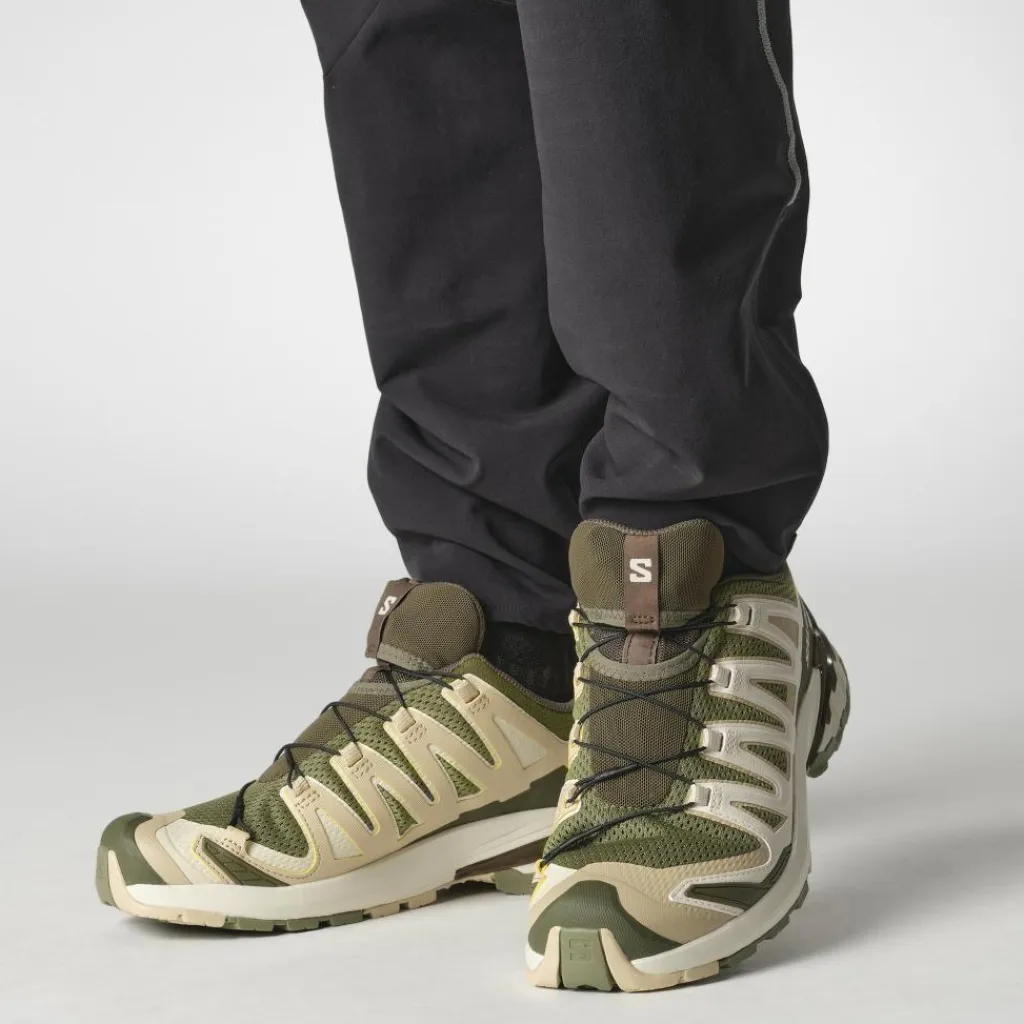 XA PRO 3D V9 hardloopschoenen heren deep lichen green safari dark earth*Salomon Hot