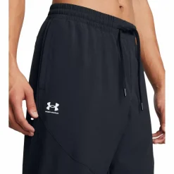 Vibe Woven joggingbroek heren black white*Under Armour Hot